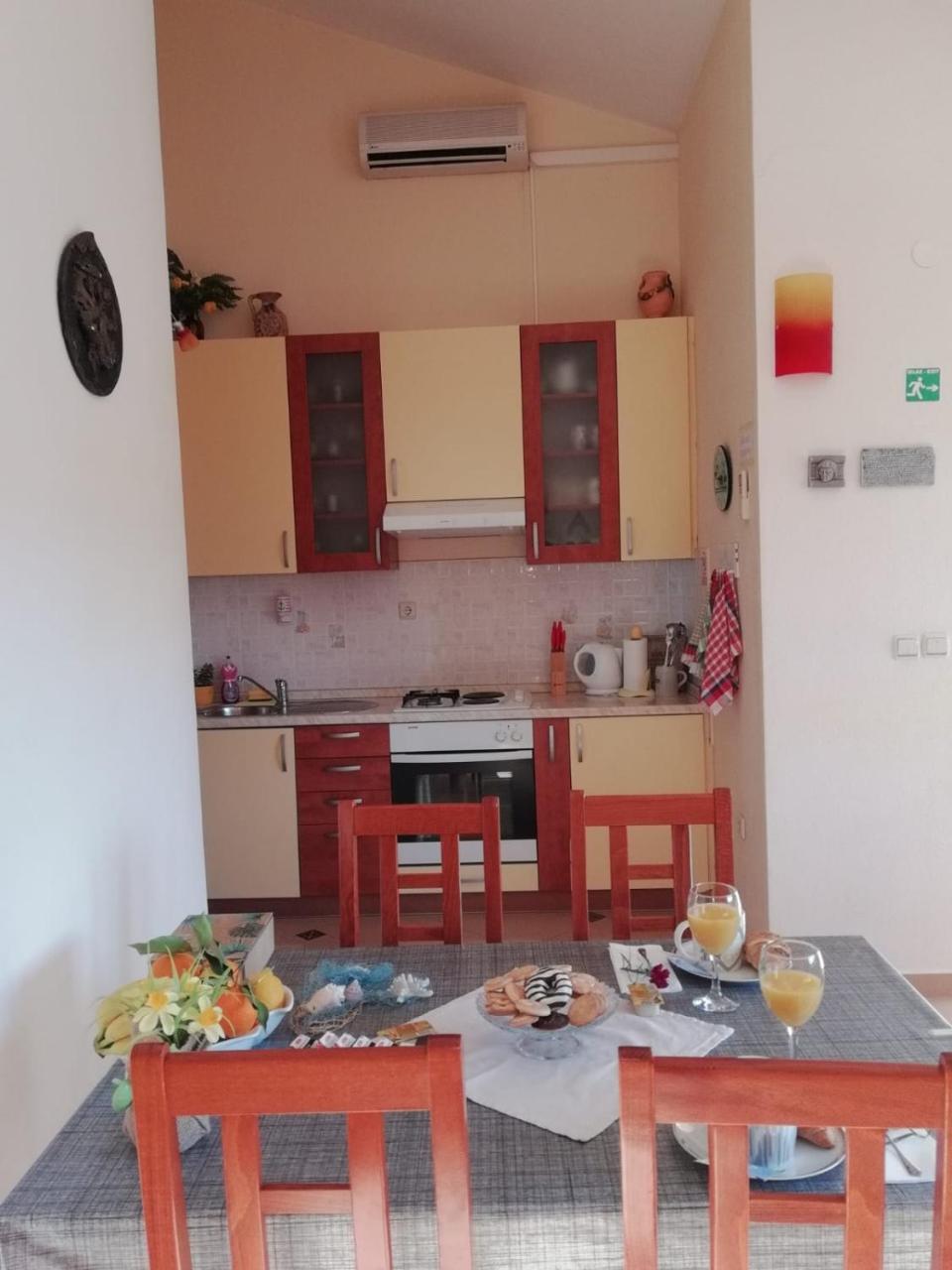 Apartment Marina Slatine Zewnętrze zdjęcie